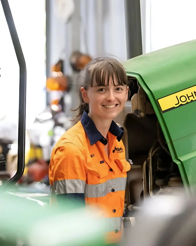 Growing up on her family’s Merino sheep farm, Abbey Smith has always had a deep connection to agriculture. Now a fourth-year service apprentice at RDO Equipment Toowoomba, she’s developing specialised skills in precision agriculture systems that are shaping the future of farming.

Abbey began her journey in the dealership’s tool store and quickly embraced the apprenticeship opportunity. She thrives on the challenge, the variety of her work, and the knowledge that her efforts help farmers and local communities succeed.

👏🏆 Congratulations to Abbey, who is a finalist in the Service Apprentice category for this year’s John Deere Technician Awards.

#RDOEquipment #TechnicianOfTheYear #AbbeySmith #JohnDeereAustralia #RDOToowoomba #ApprenticeTechnician #PrecisionAg #GreenBlooded #Finalist2025