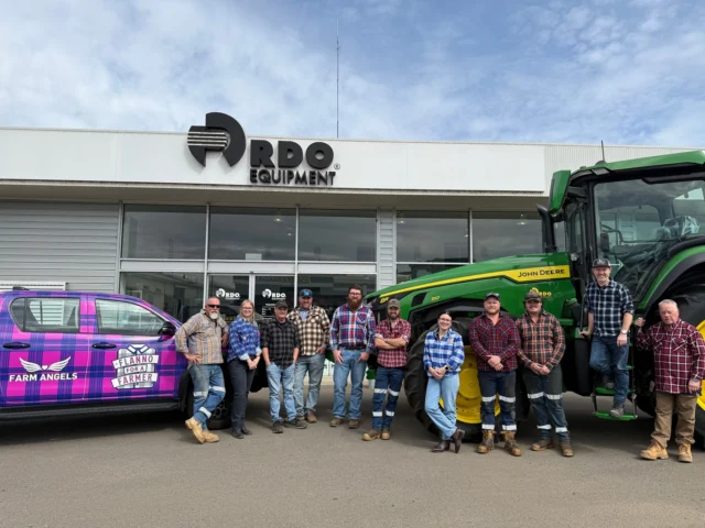 We've donned our flannos for Flanno for a Farmer Day!🧑‍🌾

We're proud supporters of @farmangelsau and the vital work they do, providing practical assistance to Aussie farming families affected by drought, flood, fire and other hardships.

Remember - without farmers, we'd be hungry, naked and thirsty. That's a pretty good reason to show our support! 💙🩷

If you'd like to help make a difference for farming families doing it tough, please consider making a donation: https://flannoforafarmer.com.au/r-equipment